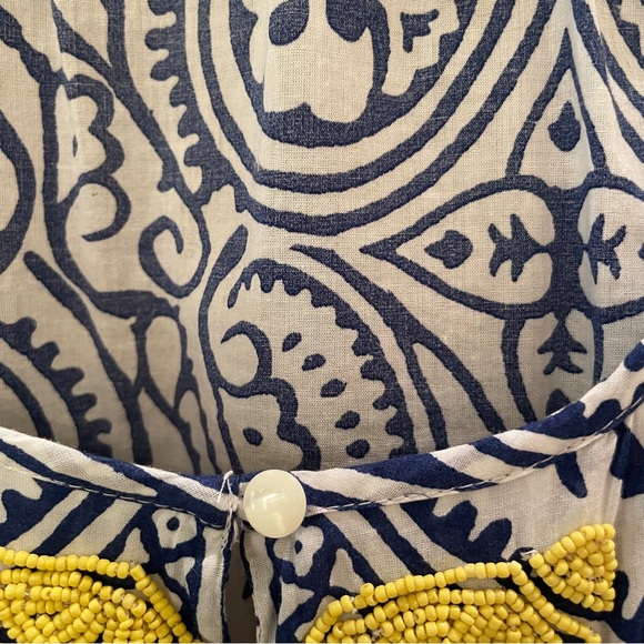 Talbots Blue Yellow White Beaded V-neck Tunic Top Size M Adjustable Sleeve - Picture 11 of 17